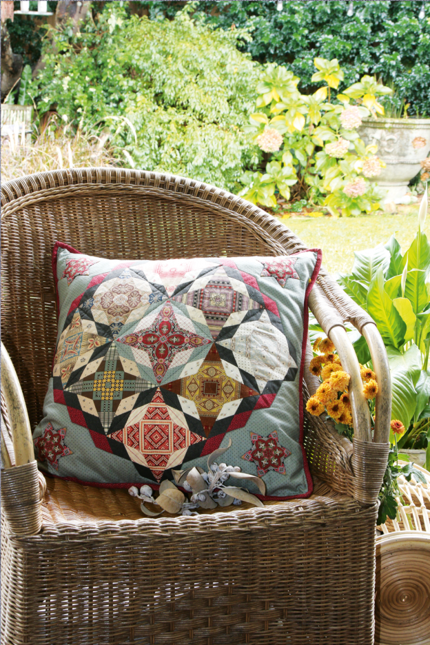 Hsp2204 Maisie's Diamonds Cushion Pattern